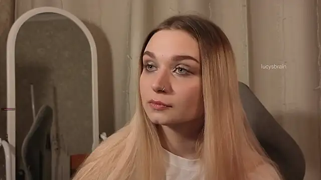 Snapshot of lani1funny chatting on 02-27-26, 09:04 lani1funny online show from 02-27-26, 09:04