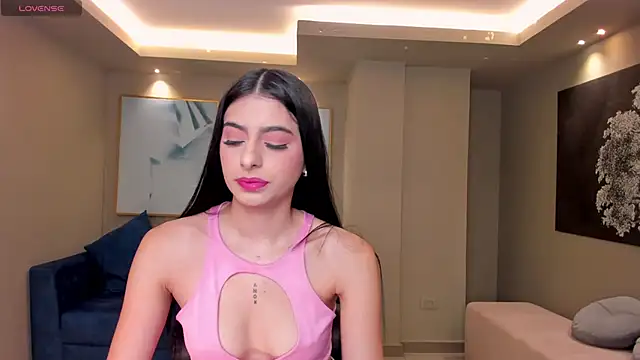 Snapshot of BellaConnorX chatting on 11-12-25, 03:40 BellaConnorX online show from 11-12-25, 03:40