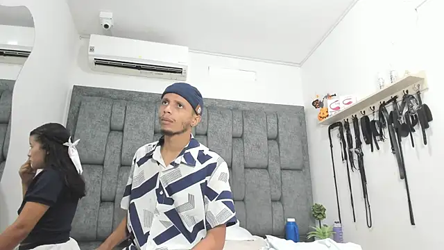 DamianandEva online show from 11-25-25, 12:16