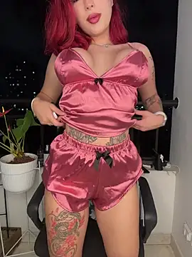 Raven DeVille online show from 11-11-25, 01:05