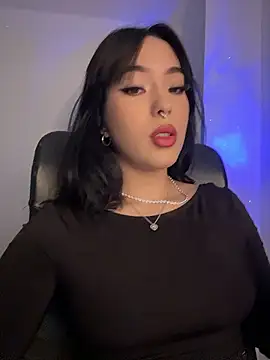 Snapshot of Raven_DeVille chatting on 01-18-26, 03:54 Raven DeVille online show from 01-18-26, 03:54