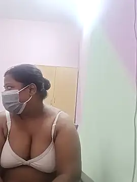 Snapshot of tamil_Nithya_J chatting on 05-11-26, 06:49 tamil Nithya J online show from 05-11-26, 06:49