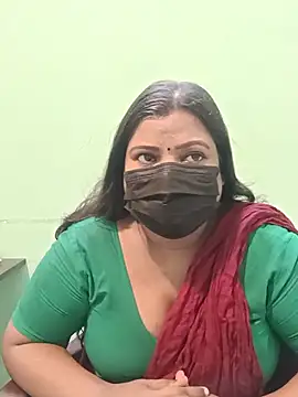 Snapshot of tamil_Nithya_J chatting on 05-30-26, 10:01 tamil Nithya J online show from 05-30-26, 10:01