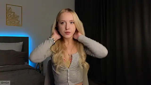 adele armass online show from 11-21-25, 10:08