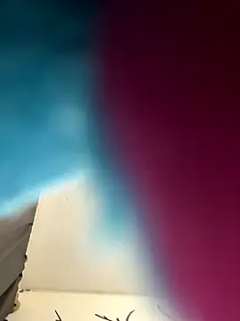 Snapshot of Quednow- chatting on 10-30-25, 08:16 Quednow- online show from 10-30-25, 08:16