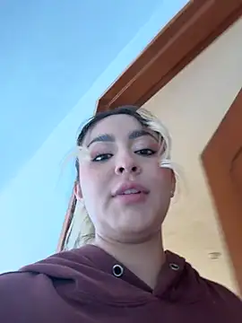 Elina Hills online show from 03-24-26, 02:44