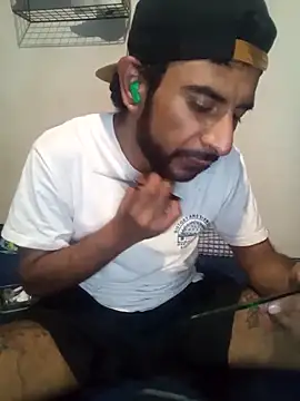 Snapshot of Barbanegra91mx chatting on 03-26-26, 01:55 Barbanegra91mx online show from 03-26-26, 01:55