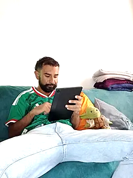 Barbanegra91mx online show from 06-16-26, 08:22