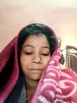 Snapshot of Sangita_g chatting on 12-21-25, 02:19 Sangita g online show from 12-21-25, 02:19