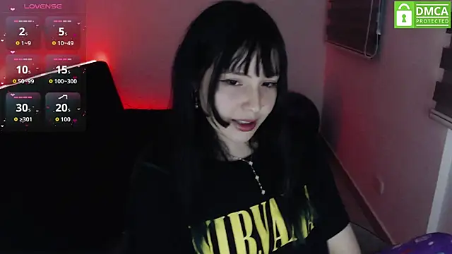 Snapshot of just_meko chatting on 11-21-25, 02:21 just meko online show from 11-21-25, 02:21