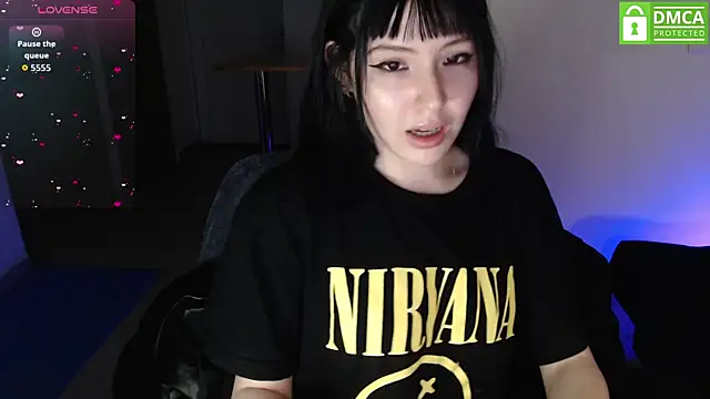 Snapshot of just_meko chatting on 12-20-25, 05:03 just meko online show from 12-20-25, 05:03