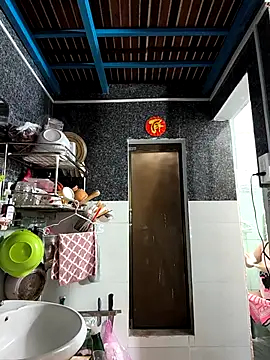 Okleotina9 online show from 04-18-26, 04:11