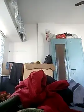 Snapshot of Georgiehoodsman chatting on 11-02-25, 06:05 Georgiehoodsman online show from 11-02-25, 06:05