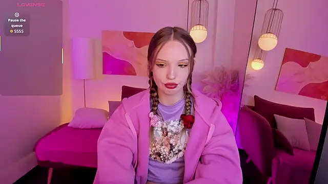 Snapshot of Iris_Fresh chatting on 11-22-25, 09:25 Iris Fresh online show from 11-22-25, 09:25