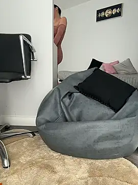 Snapshot of Angel-Eve chatting on 02-11-26, 10:53 Angel-Eve online show from 02-11-26, 10:53