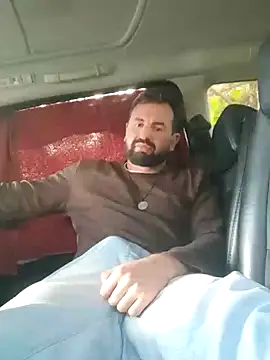 Snapshot of rooliv1 chatting on 12-18-25, 09:48 rooliv1 online show from 12-18-25, 09:48