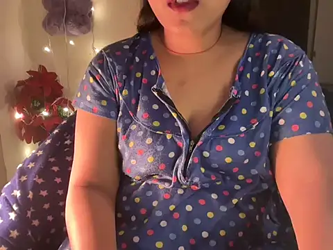 Snapshot of Shilpa_7 chatting on 01-08-26, 07:38 Shilpa 7 online show from 01-08-26, 07:38