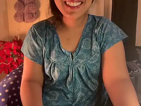 Snapshot of Shilpa_7 chatting on 01-16-26, 06:12 Shilpa 7 online show from 01-16-26, 06:12