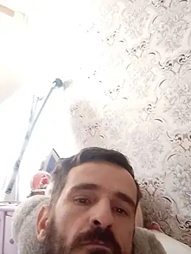 Snapshot of bubu38Goody chatting on 06-11-26, 06:44 bubu38Goody online show from 06-11-26, 06:44