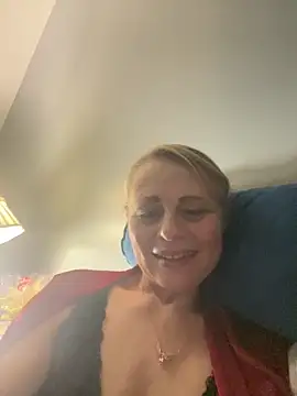 Snapshot of ToriLove777 chatting on 11-16-25, 08:20 ToriLove777 online show from 11-16-25, 08:20