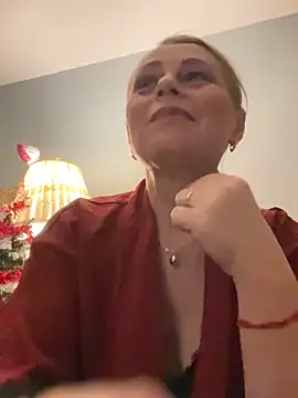 Snapshot of ToriLove777 chatting on 12-15-25, 04:28 ToriLove777 online show from 12-15-25, 04:28