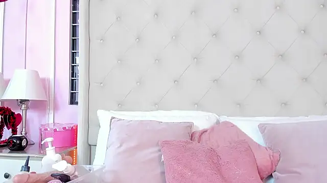 scarlett leblanc  online show from 03-23-26, 01:15