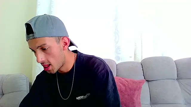 dylan drakee online show from 11-08-25, 02:17