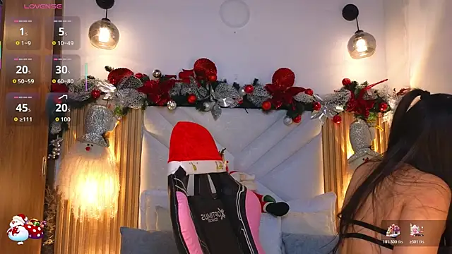 Snapshot of Kat_Saky chatting on 12-18-25, 11:55 Kat Saky online show from 12-18-25, 11:55