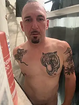 Snapshot of RobsBigD chatting on 11-20-25, 06:57 RobsBigD online show from 11-20-25, 06:57