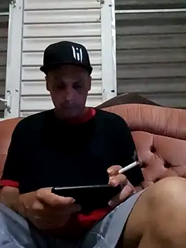 Snapshot of feoGG197 chatting on 11-28-25, 10:12 feoGG197 online show from 11-28-25, 10:12