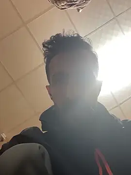 Snapshot of Xez69 chatting on 11-02-25, 11:29 Xez69 online show from 11-02-25, 11:29