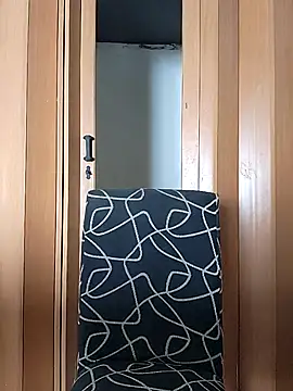 Snapshot of Zulema_cba chatting on 11-24-25, 06:18 Zulema cba online show from 11-24-25, 06:18