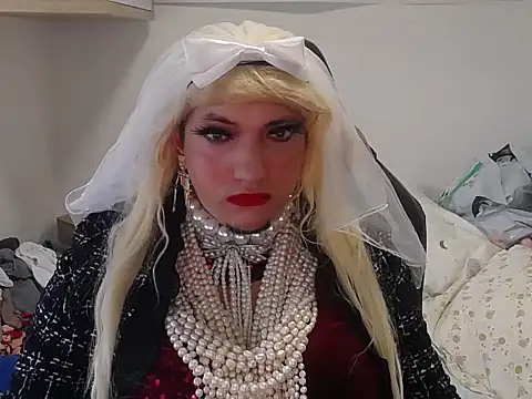 VanesaCrossic online show from 05-07-26, 08:31