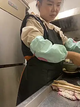 Snapshot of 0xiaosu0 chatting on 11-09-25, 02:10 0xiaosu0 online show from 11-09-25, 02:10