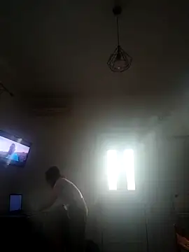 Snapshot of molly_qu chatting on 11-03-25, 10:49 molly qu online show from 11-03-25, 10:49