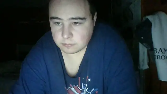 Snapshot of Theo269 chatting on 02-14-26, 08:38 Theo269 online show from 02-14-26, 08:38