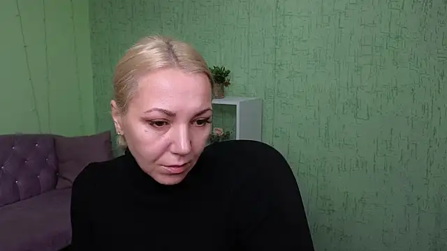 Jade Journey online show from 10-31-25, 07:53