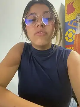 liahot69 online show from 05-28-26, 01:47