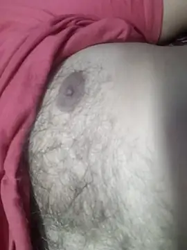 Snapshot of bearslove143 chatting on 11-26-25, 02:56 bearslove143 online show from 11-26-25, 02:56