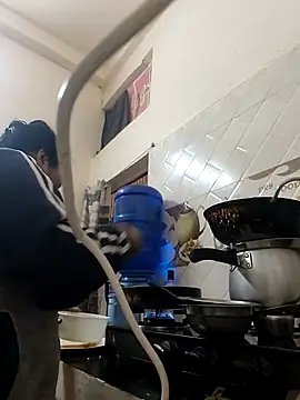 Hot-Sana2 online show from 11-11-25, 05:40