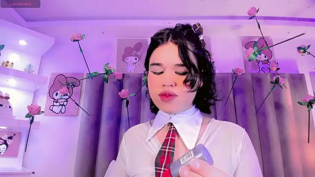 ClaudiaSophia online show from 02-16-26, 11:50