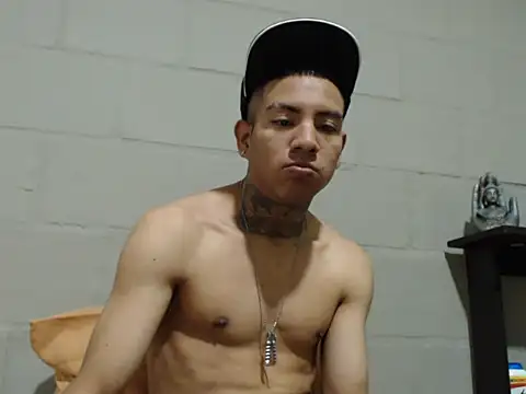 Strongercock online show from 11-02-25, 12:35