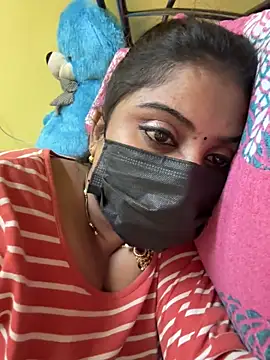 Tamil Hot Varshu online show from 12-14-25, 03:06