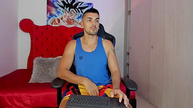 Snapshot of axelwinters__ chatting on 11-25-25, 05:35 axelwinters online show from 11-25-25, 05:35