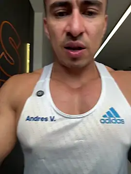 Chris Clarck online show from 04-22-26, 05:25