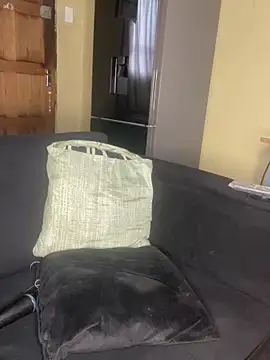 MiyaXo2 online show from 04-17-26, 02:53