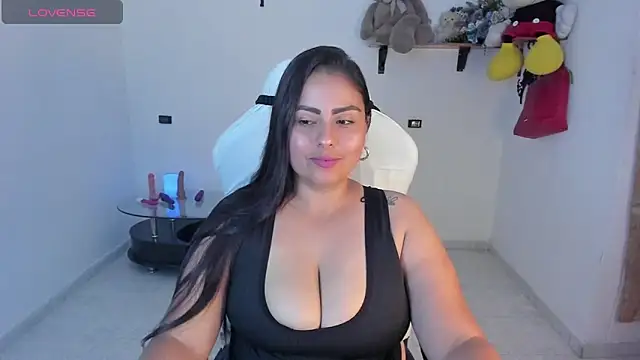 Valery stuart online show from 11-10-25, 09:36