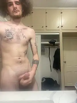 Snapshot of tgetnasty chatting on 12-20-25, 07:43 tgetnasty online show from 12-20-25, 07:43