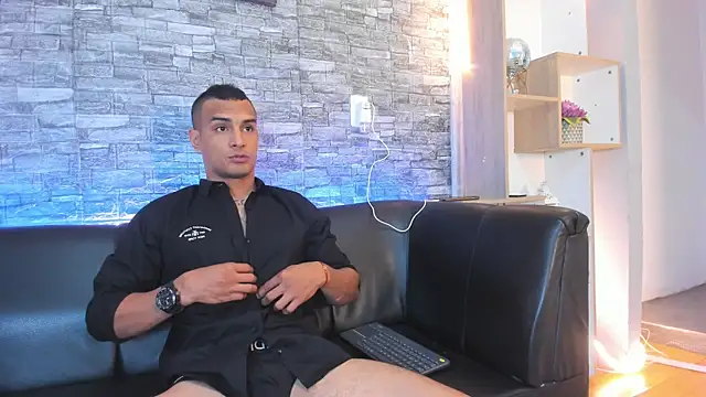 blaze phoenix online show from 11-03-25, 11:44