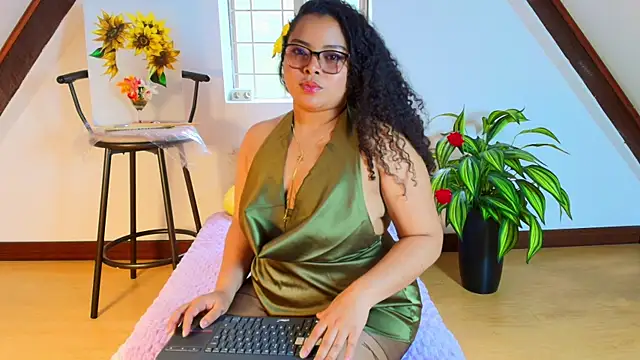 alanaa gomezz online show from 07-09-26, 06:12